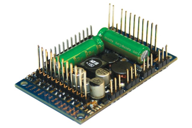 ESU 54599 LokSound XL V4.0 enfichable sur socket.jpg