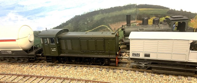 citerne gaz Lima, 030DB6 Lenz, ex brake-van Lima nettoyeur voie.