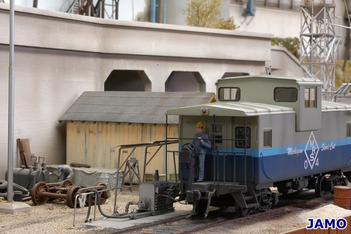 MRS-003.jpg