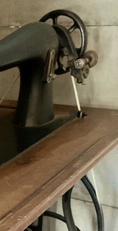 machine à coudre 1.jpg