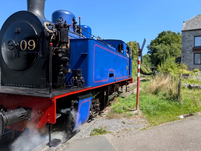 01 4 train.jpg