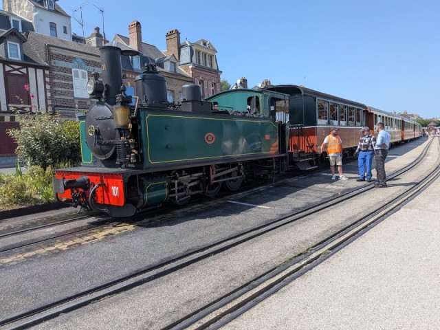 valery loco.jpg