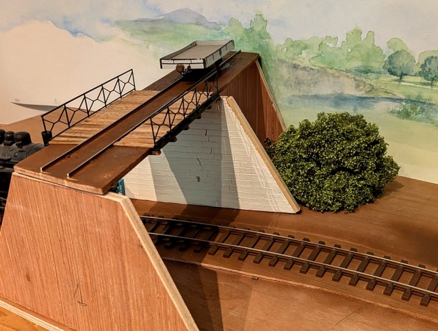 17 mur sous pont.jpg