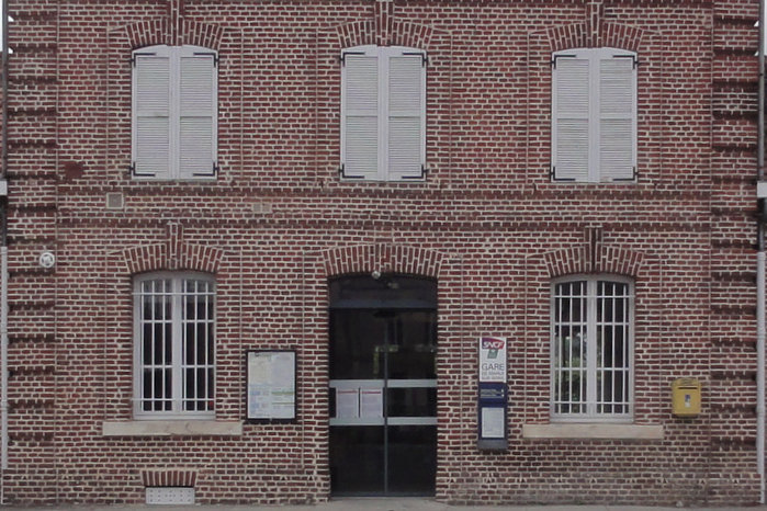 Marle-sur-Serre_(Aisne)_gare.jpg