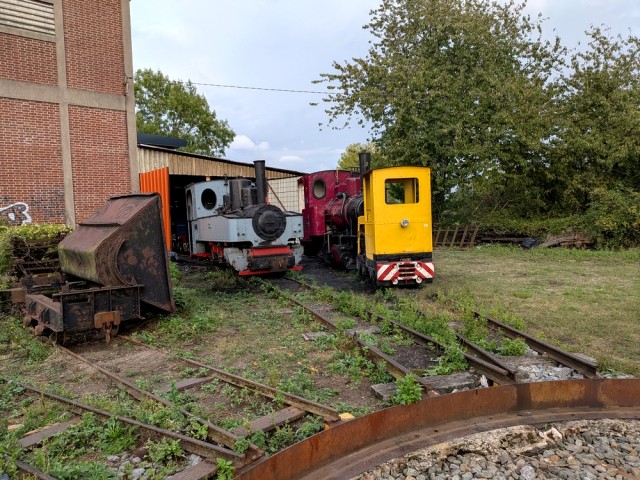 6 depot.jpg