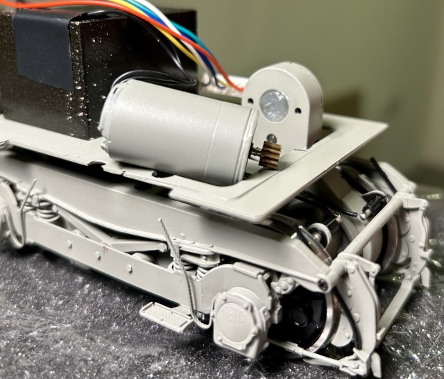 Moteur d'entraînement BB-9004