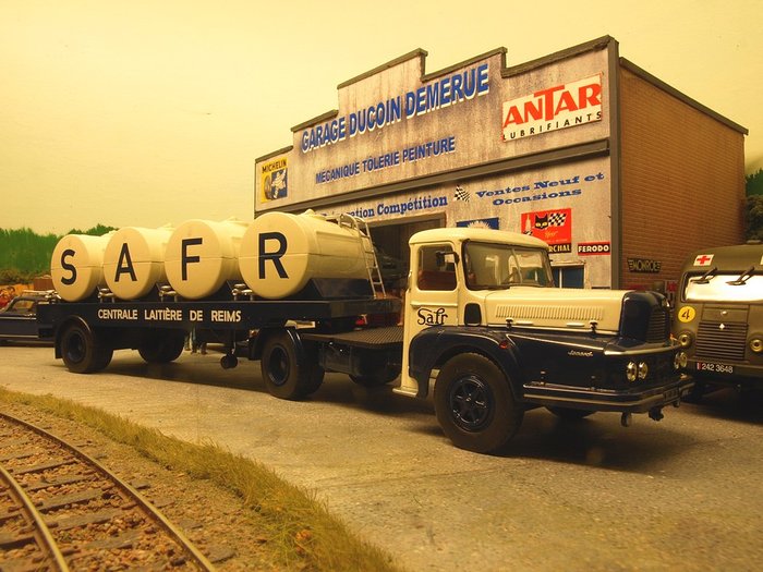 UNIC LAITIER.2.JPG