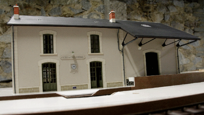 gare-en-place1FOW.gif