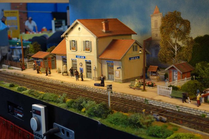 019ZERO_RESEAU_B ROULIER_GARE DE SAINT-BLIN_EXPO_QUAI ZERO_ST-LEONARD_03_20160521.jpg