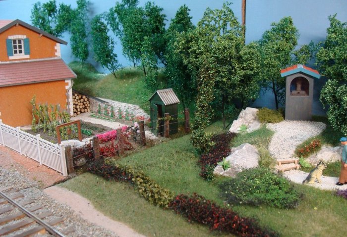 MDZ l'oratoire et le jardin du PN [800x600].jpg